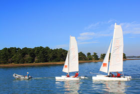 Attractions & activities . GULF-SAILING-s